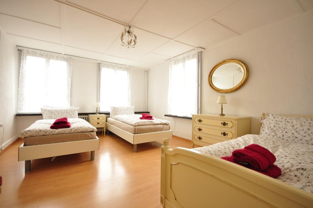 Townhouse II Sleeps 12 Guests Central インターラーケン エクステリア 写真