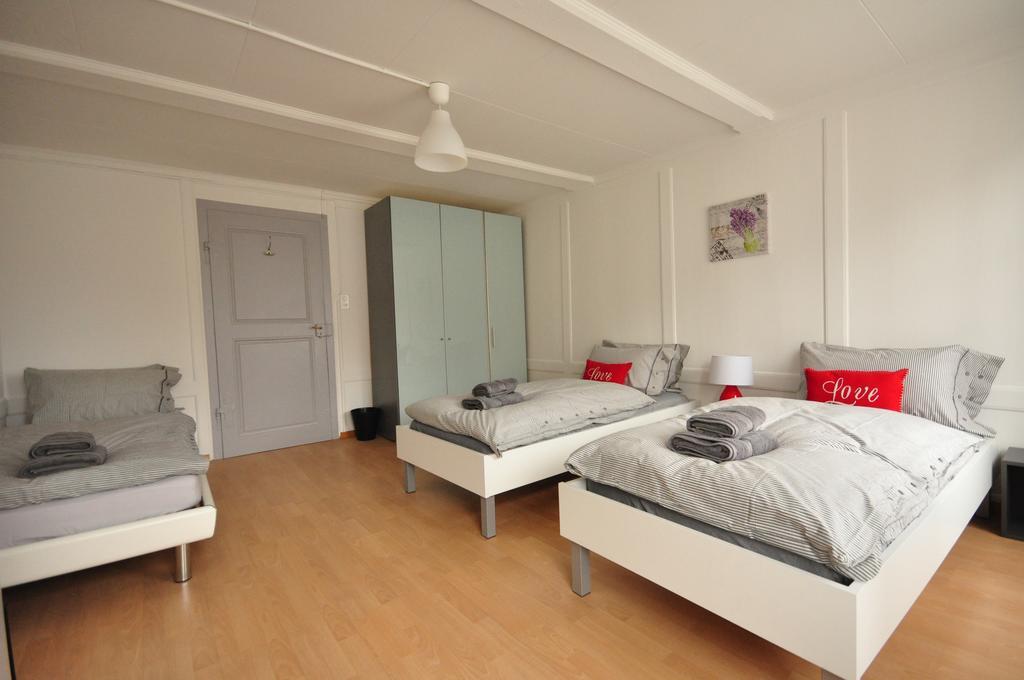 Townhouse II Sleeps 12 Guests Central インターラーケン エクステリア 写真