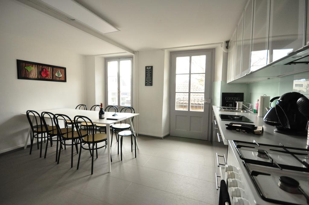 Townhouse II Sleeps 12 Guests Central インターラーケン エクステリア 写真